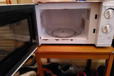 Photo of free Microwave (Bexhill on Sea) #1