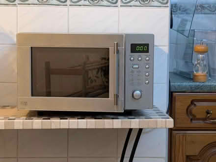 Photo of free Microwave oven (Southport PR8) #1