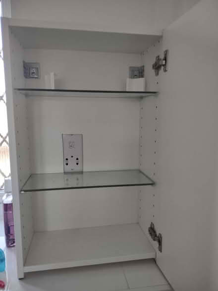 Photo of free IKEA Lillången bathroom cabinet with mirrored door. (Chaulden HP1) #2