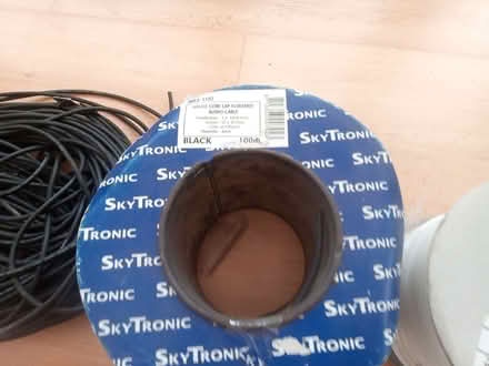 Photo of free Mixture of electrical cables (Henlow SG16) #2