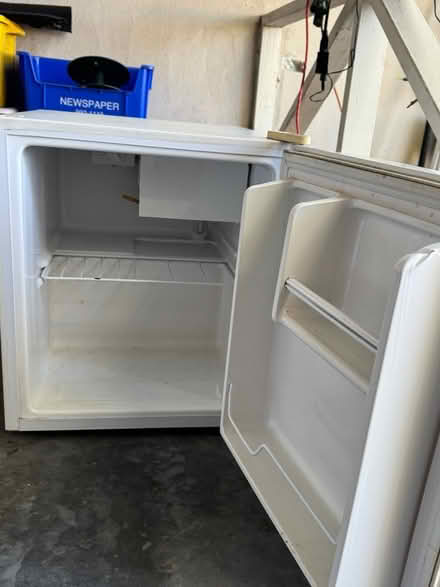 Photo of free Magic Chef Mini-Fridge (San Jose near Union/Curtner) #2