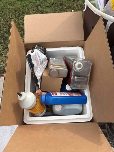 Photo of free Various Items (2851 66th Way N St Pete 33710) #4