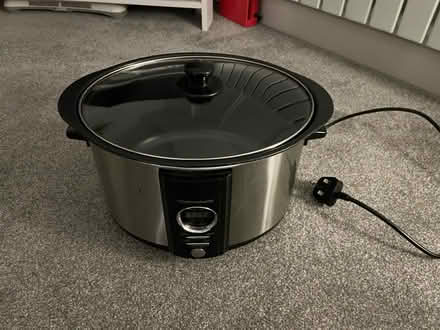 Photo of free Slow cooker (Hook KT9) #1