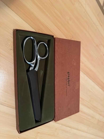 Photo of free Left-handed Sewing Shears (Oakland) #1