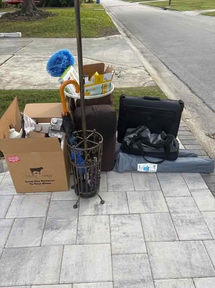 Photo of free Various Items (2851 66th Way N St Pete 33710) #1