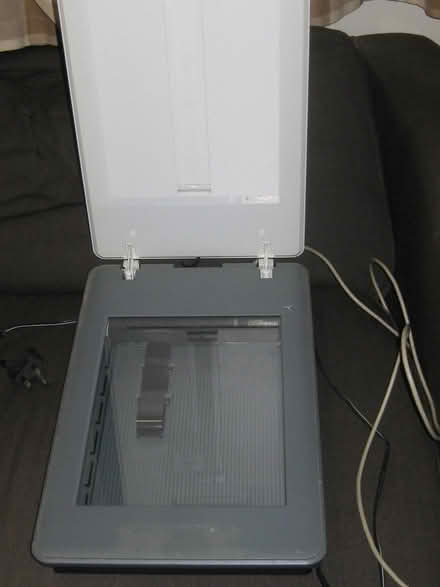 Photo of free Old Hewlett Packard Scanner (Springfield, Chelmsford, CM1) #1