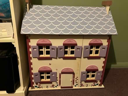 Photo of free Doll’s house (Oxford OX3) #1