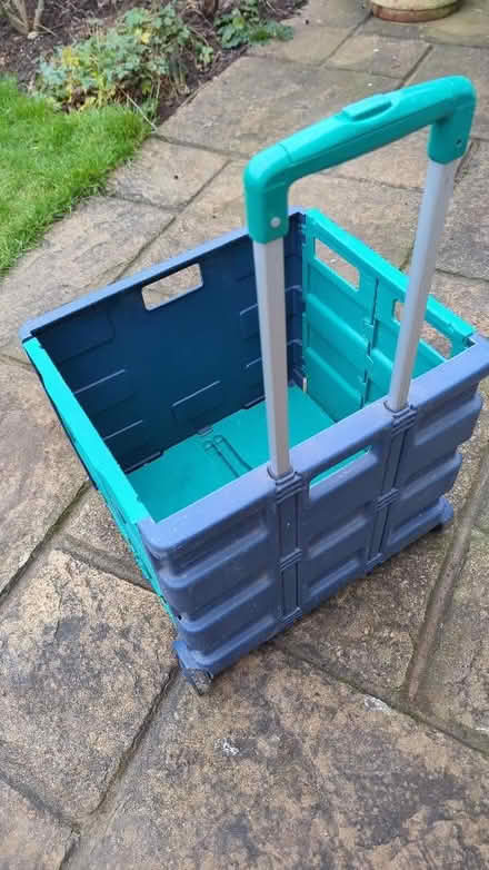 Photo of free Folding box on wheels (Kenilworth CV8) #1