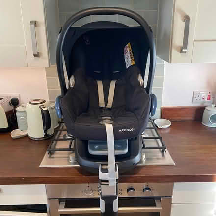 Photo of free Car seat and isofix base (Larkhall) #1