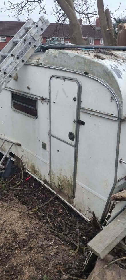 Photo of free Derelict Caravan (Four Pools WR11) #1