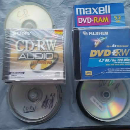Photo of free cd-r and dvd-r and ram blank (Ann Arbor near Hillside Terr.) #1