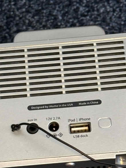Photo of free ihome dock/clock/radio (Cedar knolls, NJ) #3