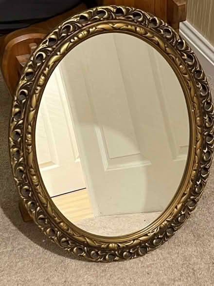 Photo of free Plaster/gilt mirror (Temple Sowerby CA10) #1