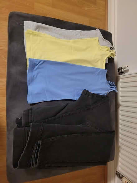 Photo of free Clothes (BS24) #1