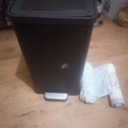 Photo of free Pedal Bin (Leicester) #1