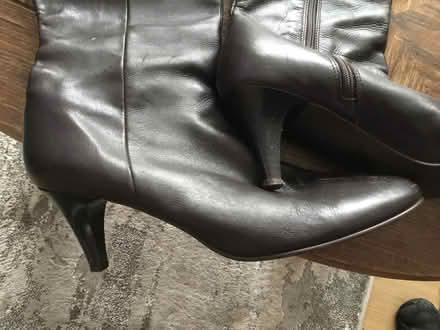 Photo of free Ladies boots size 5 plus slippers (TW14 bedfont) #2