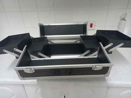 Photo of free Make-up Case (CT6) #4