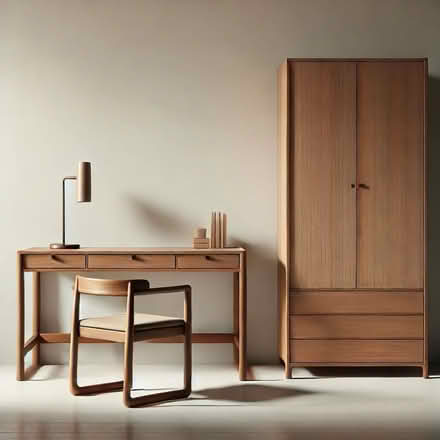 Photo of Desk and wardrobe (Ub7 7pd) #1