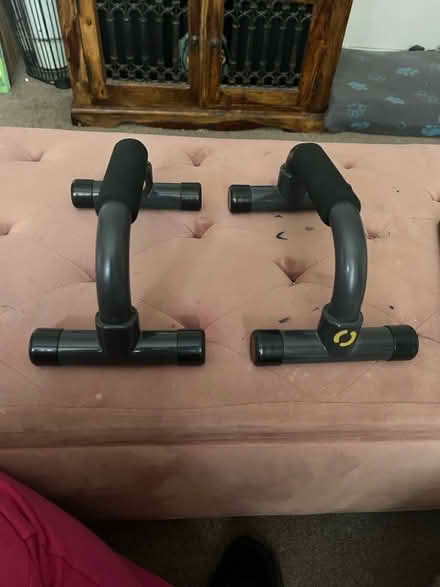 Photo of free Press up handles (Barry CF62) #1