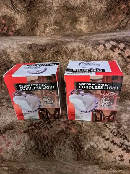 Photo of free Motion activated lights. (Callowell GL5) #1