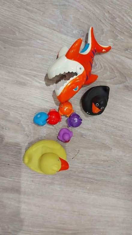 Photo of free Children's bath toys (Rowlands Castle PO9) #1