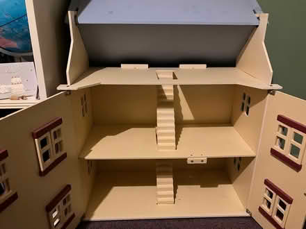 Photo of free Doll’s house (Oxford OX3) #2