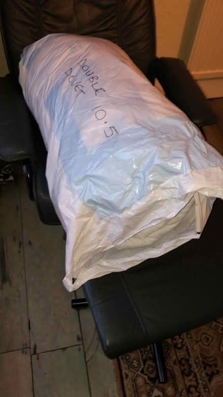 Photo of free Double duvet - 10.0 TOG (Central Berkhamsted) #1