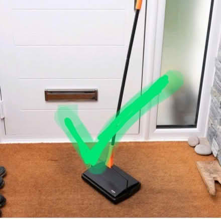 Photo of Hoover/carpet sweeper (De73 Chellaston) #1