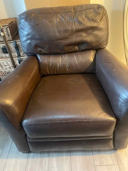 Photo of free Leather arm chair (Goldsithney) #1