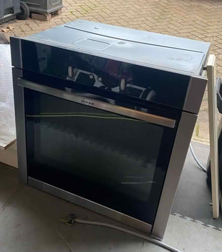 Photo of free Neff Oven (Elmstead BR7) #2