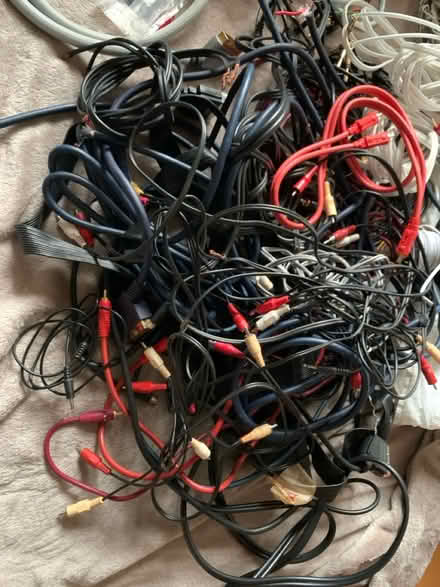 Photo of free HiFi/Speaker wire/Video cables (Hampstead Garden Suburb NW11) #3