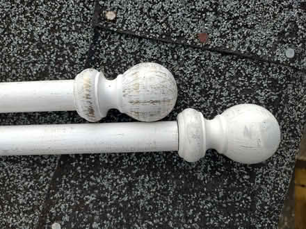Photo of free Curtain pole and fittings 2.8m (Scotches DE56) #2