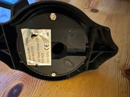 Photo of free Outdoor carriage-style lamp (Ashbourne DE6) #3