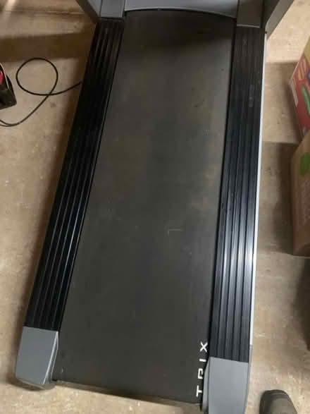 Photo of free MATRIX MX-T3x treadmill. 2009 (Wheathampstead AL4) #2