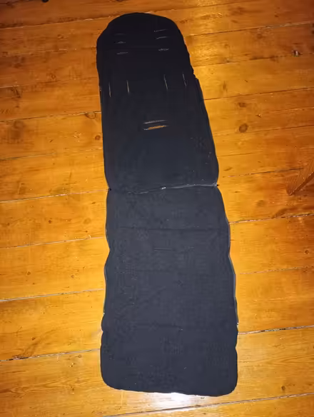 Photo of free pushchair foot muff & baby bottles (HP13 Terriers near RGS) #2