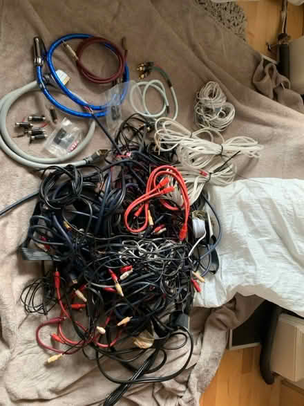 Photo of free HiFi/Speaker wire/Video cables (Hampstead Garden Suburb NW11) #1