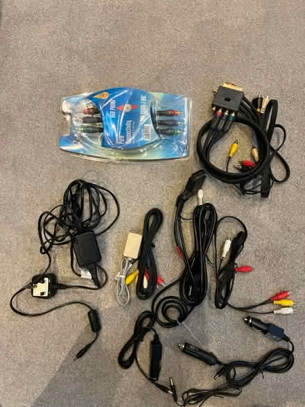 Photo of free Cables TV/Audio, scart etc (Lewes Nevill area) #3