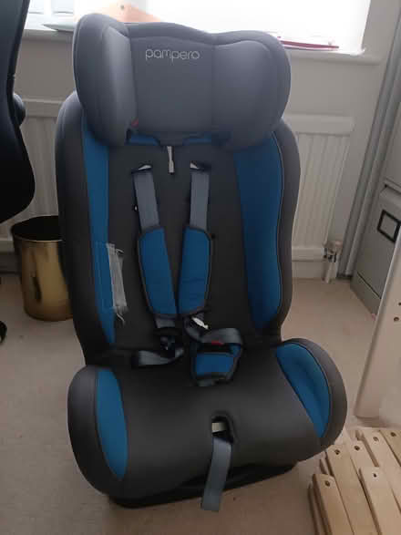 Photo of free Car seat (Churchgate EN8) #4