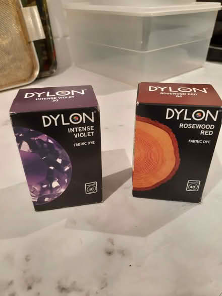 Photo of free 2 pacs fabric dyes (Stroud GL5) #1
