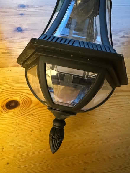 Photo of free Outdoor carriage-style lamp (Ashbourne DE6) #2