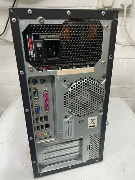 Photo of free Pc Tower with Windows 10 (North Baddesley SO52) #2