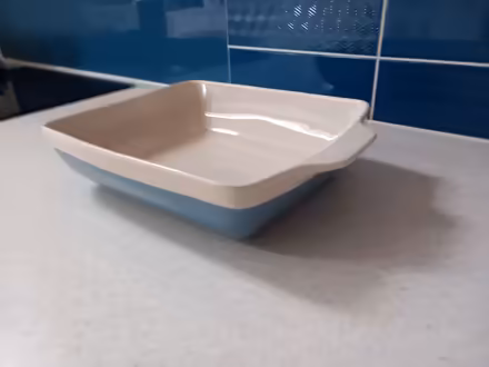Photo of free Large serving dish (Woodley RG5) #1