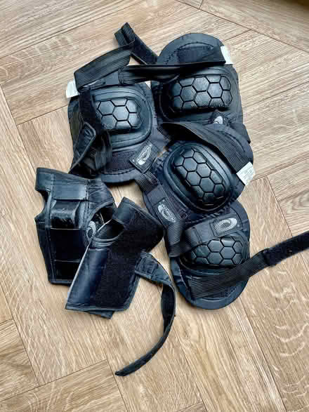 Photo of free Knee & Elbow pads (WA15) #1