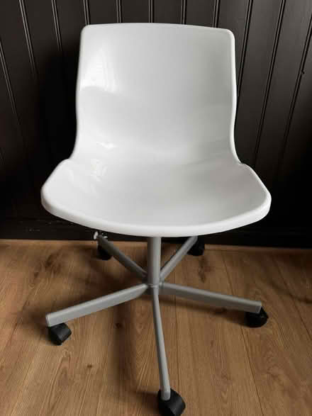 Photo of free Swivel Chair (M43) #1