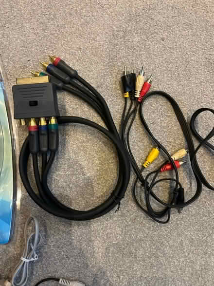 Photo of free Cables TV/Audio, scart etc (Lewes Nevill area) #2