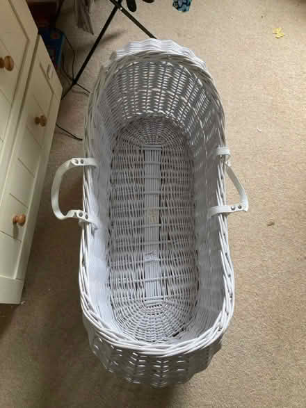 Photo of free Wicker Moses Basket (Andover SP10) #2