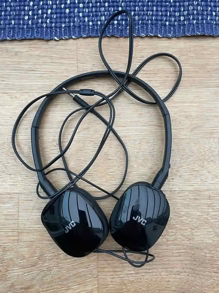 Photo of free Head phones (Bounds Green N11) #1