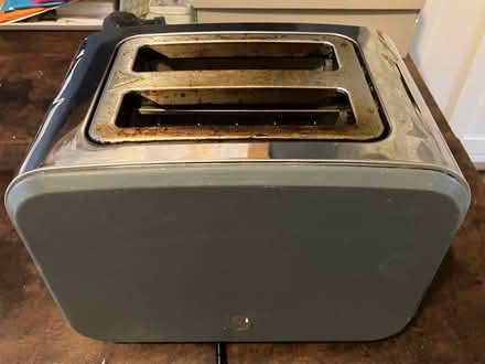 Photo of free Swan 2 slot toaster (Northfield Avenue area NN16) #1