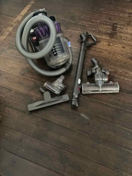 Photo of free Dyson vacuum cleaner (Cutteslowe OX2) #1