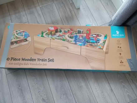 Photo of free Last shout before dump: Play table (D.15) #3